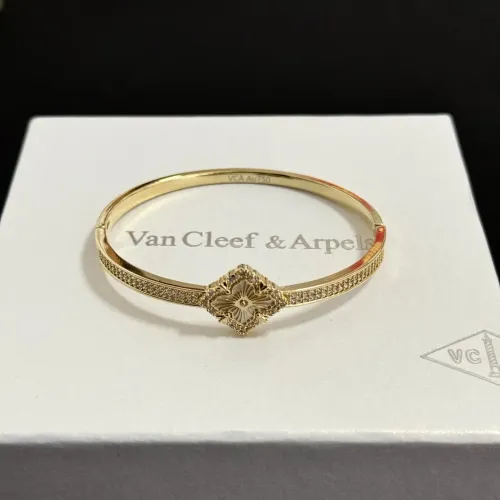 Wholesale Van Cleef &amp; Arpels Bracelets For Women #1413413 $48.00 USD, Wholesale Quality Replica Van Cleef &amp; Arpels Bracelets