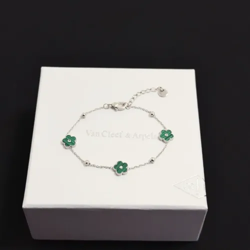 Wholesale Van Cleef &amp; Arpels Bracelets For Women #1413492 $48.00 USD, Wholesale Quality Replica Van Cleef &amp; Arpels Bracelets