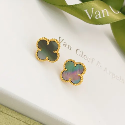 Replica Van Cleef & Arpels Earrings For Women #1413537 $25.00 USD for Wholesale