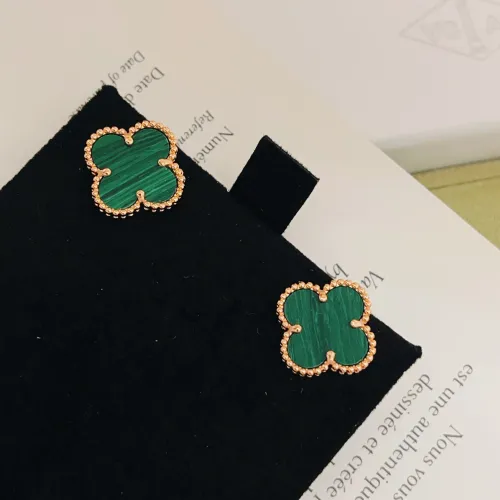 Replica Van Cleef & Arpels Earrings For Women #1413538 $25.00 USD for Wholesale