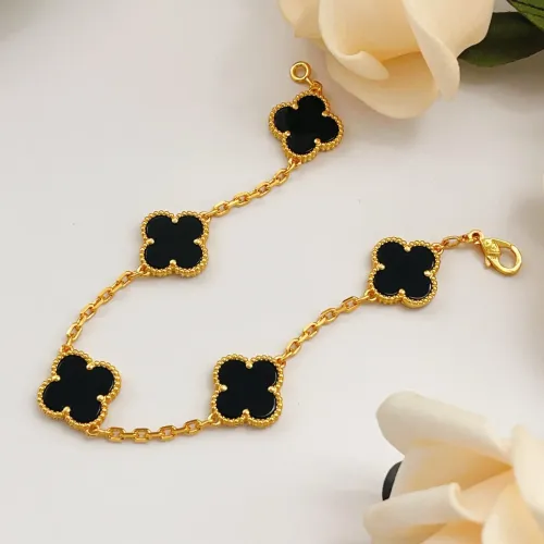Replica Van Cleef & Arpels Bracelets For Women #1413738 $34.00 USD for Wholesale