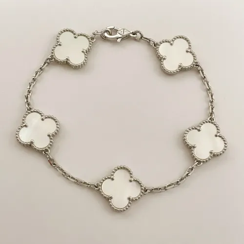 Wholesale Van Cleef &amp; Arpels Bracelets For Women #1413740 $34.00 USD, Wholesale Quality Replica Van Cleef &amp; Arpels Bracelets