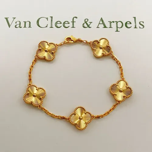 Wholesale Van Cleef &amp; Arpels Bracelets For Women #1413745 $34.00 USD, Wholesale Quality Replica Van Cleef &amp; Arpels Bracelets