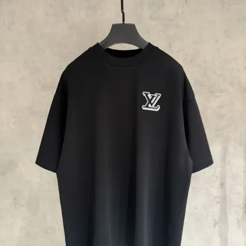 Wholesale Louis Vuitton LV T-Shirts Short Sleeved For Unisex #1413883 $45.00 USD, Wholesale Quality Replica Louis Vuitton LV T-Shirts