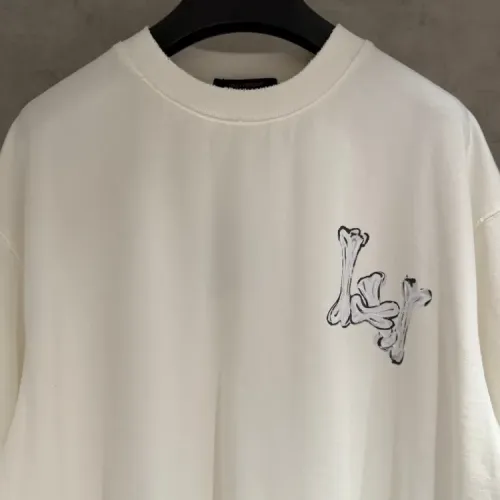 Replica Louis Vuitton LV T-Shirts Short Sleeved For Unisex #1413890 $48.00 USD for Wholesale