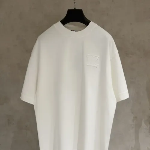 Wholesale Louis Vuitton LV T-Shirts Short Sleeved For Unisex #1413892 $48.00 USD, Wholesale Quality Replica Louis Vuitton LV T-Shirts