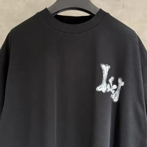 Replica Louis Vuitton LV T-Shirts Short Sleeved For Unisex #1413894 $52.00 USD for Wholesale