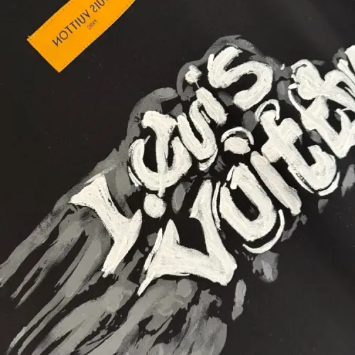 Replica Louis Vuitton LV T-Shirts Short Sleeved For Unisex #1413894 $52.00 USD for Wholesale