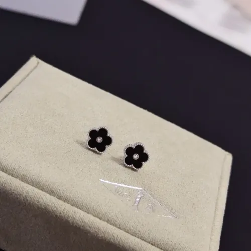 Replica Van Cleef & Arpels Earrings For Women #1413959 $36.00 USD for Wholesale