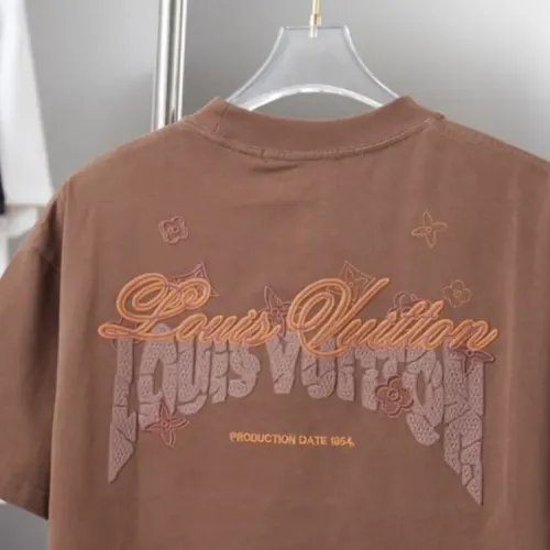 Replica Louis Vuitton LV T-Shirts Short Sleeved For Unisex #1414015 $38.00 USD for Wholesale