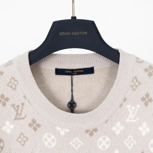 Replica Louis Vuitton LV T-Shirts Short Sleeved For Unisex #1414128 $42.00 USD for Wholesale