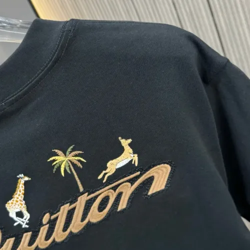 Replica Louis Vuitton LV T-Shirts Short Sleeved For Unisex #1414140 $40.00 USD for Wholesale