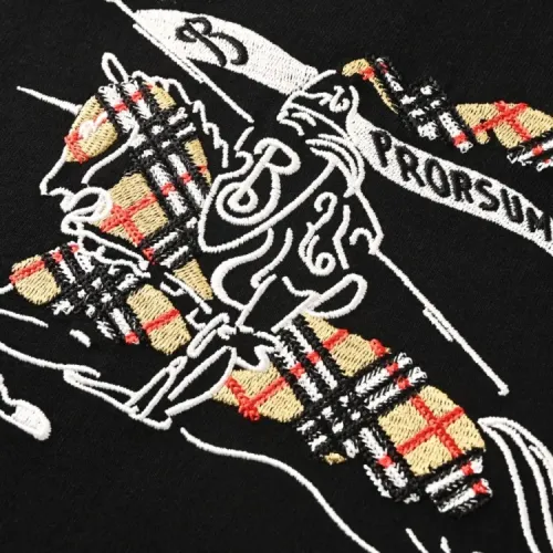 Replica Burberry T-Shirts Short Sleeved For Unisex #1414519 $52.00 USD for Wholesale