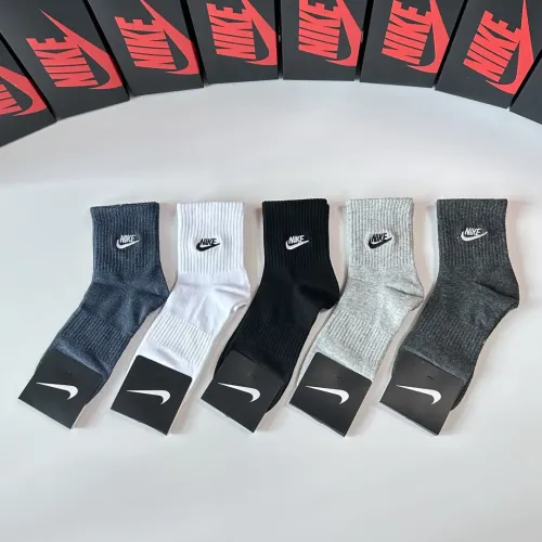 Replica Nike Socks #1414820 $29.00 USD for Wholesale
