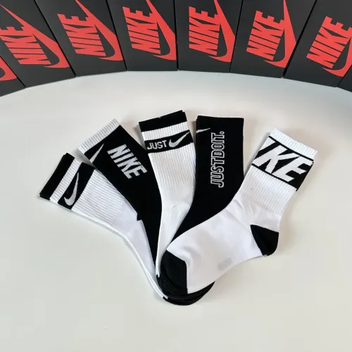 Replica Nike Socks #1414821 $29.00 USD for Wholesale