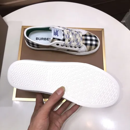 Replica Burberry Casual Shoes For Men #1416521 $88.00 USD for Wholesale