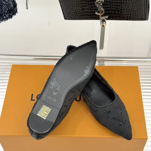Replica Louis Vuitton Flat Shoes For Women #1417633 $102.00 USD for Wholesale