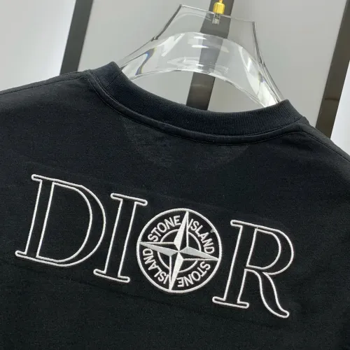 Replica Christian Dior T-Shirts Short Sleeved For Men #1418299 $60.00 USD for Wholesale