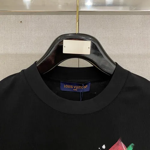 Replica Louis Vuitton LV T-Shirts Short Sleeved For Men #1418331 $64.00 USD for Wholesale