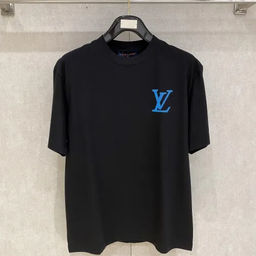 Wholesale Louis Vuitton LV T-Shirts Short Sleeved For Men #1418335 $64.00 USD, Wholesale Quality Replica Louis Vuitton LV T-Shirts