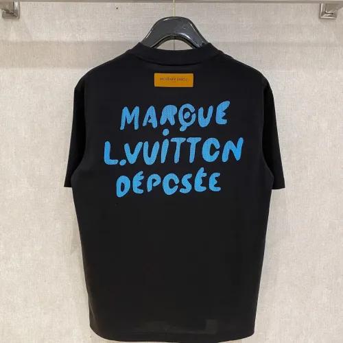 Replica Louis Vuitton LV T-Shirts Short Sleeved For Men #1418335 $64.00 USD for Wholesale
