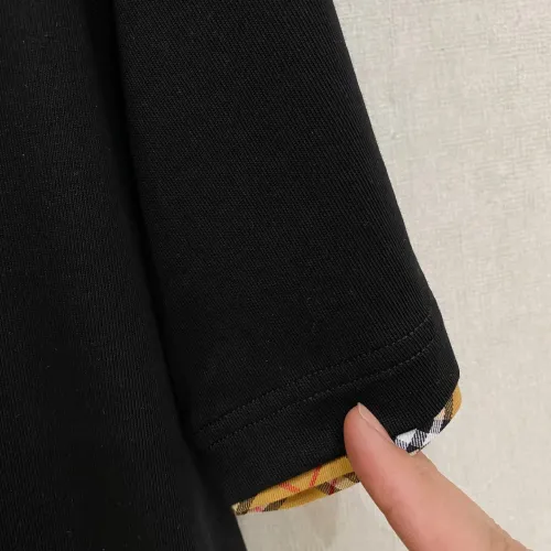 Replica Burberry T-Shirts Short Sleeved For Men #1418355 $64.00 USD for Wholesale