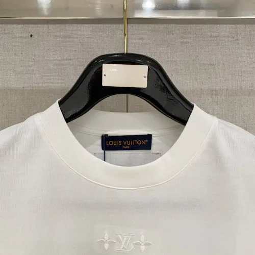Replica Louis Vuitton LV T-Shirts Short Sleeved For Men #1418360 $64.00 USD for Wholesale