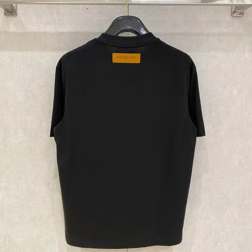 Replica Louis Vuitton LV T-Shirts Short Sleeved For Men #1418361 $64.00 USD for Wholesale