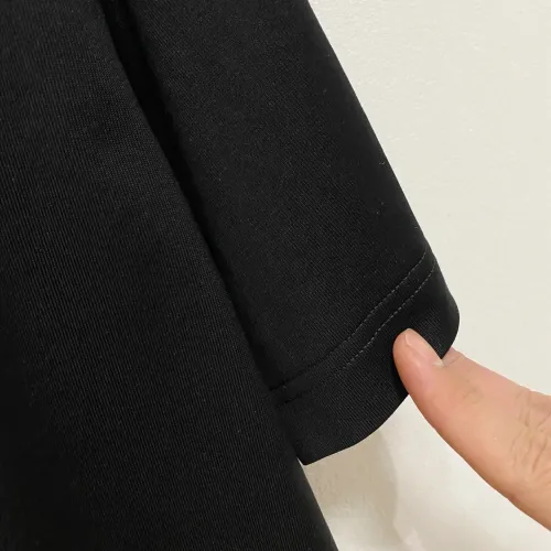 Replica LOEWE T-Shirts Short Sleeved For Men #1418388 $64.00 USD for Wholesale