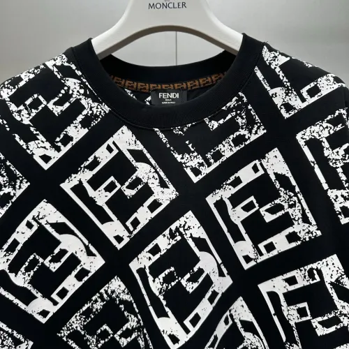 Replica Fendi T-Shirts Short Sleeved For Unisex #1418496 $48.00 USD for Wholesale