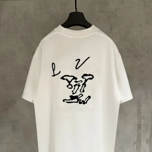 Replica Louis Vuitton LV T-Shirts Short Sleeved For Unisex #1418801 $56.00 USD for Wholesale
