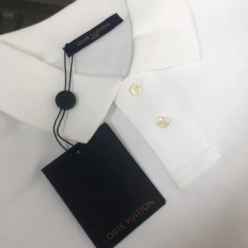 Replica Louis Vuitton LV T-Shirts Short Sleeved For Unisex #1419873 $38.00 USD for Wholesale