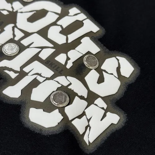 Replica Louis Vuitton LV T-Shirts Short Sleeved For Unisex #1419962 $29.00 USD for Wholesale