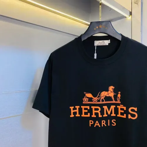 Replica Hermes T-Shirts Short Sleeved For Unisex #1420206 $27.00 USD for Wholesale