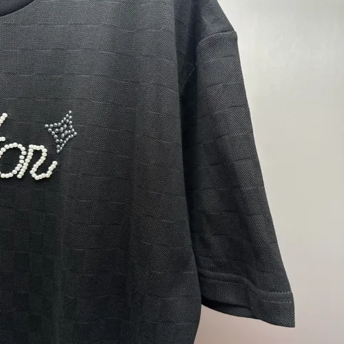 Replica Louis Vuitton LV T-Shirts Short Sleeved For Unisex #1421860 $72.00 USD for Wholesale