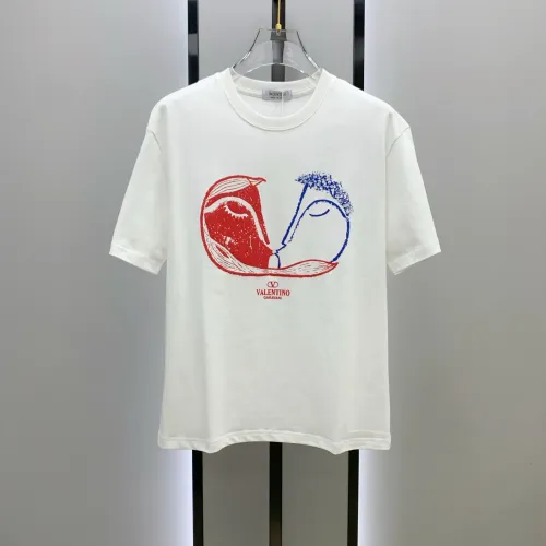 Wholesale Valentino T-Shirts Short Sleeved For Men #1421871 $68.00 USD, Wholesale Quality Replica Valentino T-Shirts