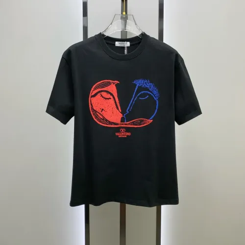 Wholesale Valentino T-Shirts Short Sleeved For Men #1421872 $68.00 USD, Wholesale Quality Replica Valentino T-Shirts