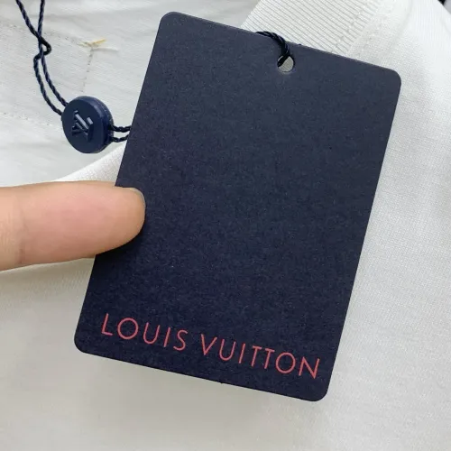 Replica Louis Vuitton LV T-Shirts Short Sleeved For Men #1421879 $68.00 USD for Wholesale