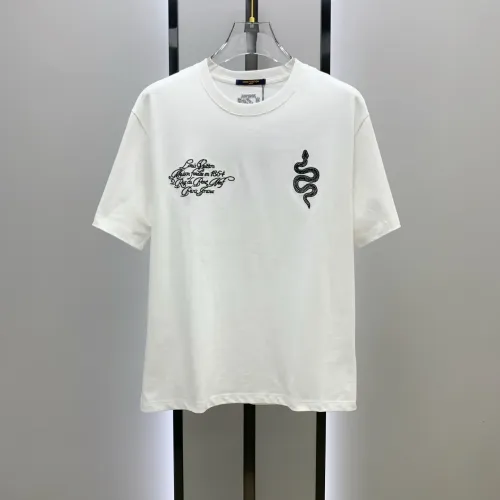 Wholesale Louis Vuitton LV T-Shirts Short Sleeved For Men #1421881 $68.00 USD, Wholesale Quality Replica Louis Vuitton LV T-Shirts