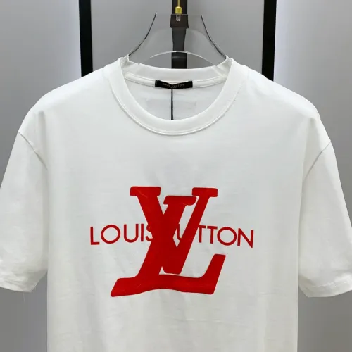 Replica Louis Vuitton LV T-Shirts Short Sleeved For Men #1421885 $68.00 USD for Wholesale