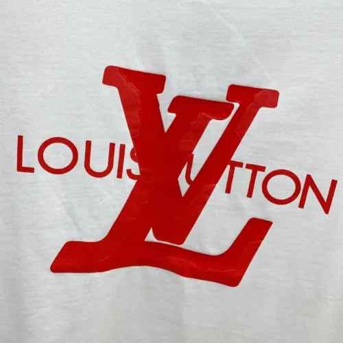 Replica Louis Vuitton LV T-Shirts Short Sleeved For Men #1421885 $68.00 USD for Wholesale