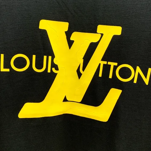 Replica Louis Vuitton LV T-Shirts Short Sleeved For Men #1421886 $68.00 USD for Wholesale