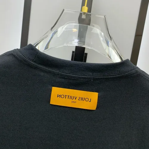 Replica Louis Vuitton LV T-Shirts Short Sleeved For Men #1421886 $68.00 USD for Wholesale