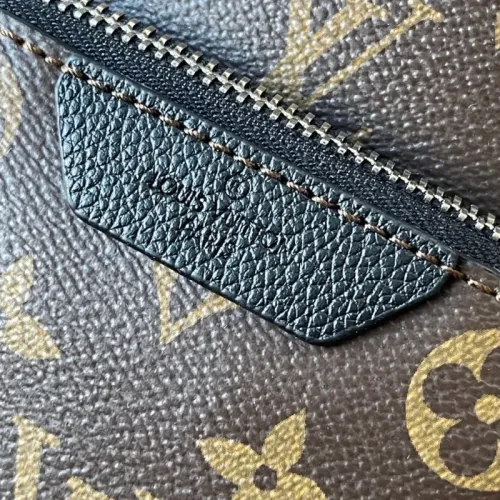 Replica Louis Vuitton AAA Man Messenger Bags #1422131 $92.00 USD for Wholesale