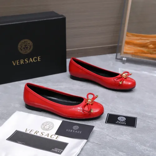 Replica Versace Flat Shoes For Women #1422328 $118.00 USD for Wholesale