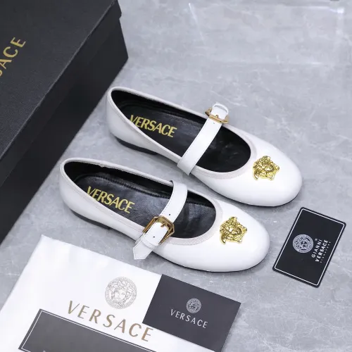 Replica Versace Flat Shoes For Women #1422329 $118.00 USD for Wholesale