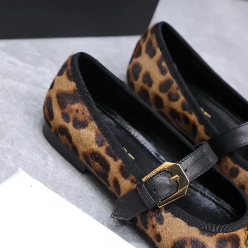 Replica Versace Flat Shoes For Women #1422334 $118.00 USD for Wholesale