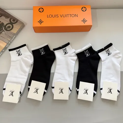 Wholesale Louis Vuitton LV Socks #1422366 $27.00 USD, Wholesale Quality Replica Louis Vuitton LV Socks
