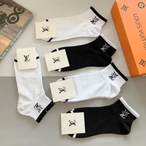 Replica Louis Vuitton LV Socks #1422366 $27.00 USD for Wholesale