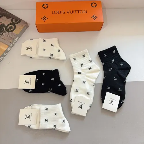 Replica Louis Vuitton LV Socks #1422392 $27.00 USD for Wholesale